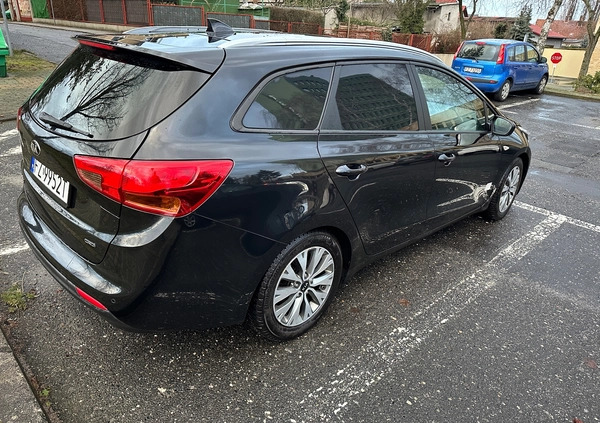 Kia Ceed cena 33900 przebieg: 199000, rok produkcji 2018 z Góra małe 56